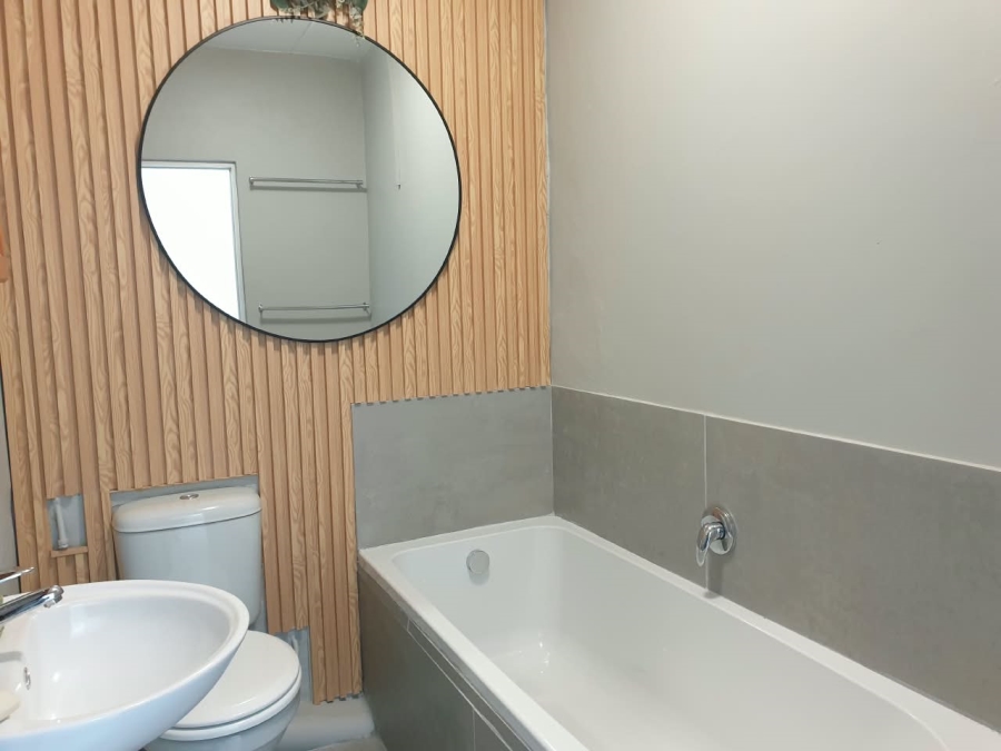 To Let 1 Bedroom Property for Rent in Diep River Western Cape
